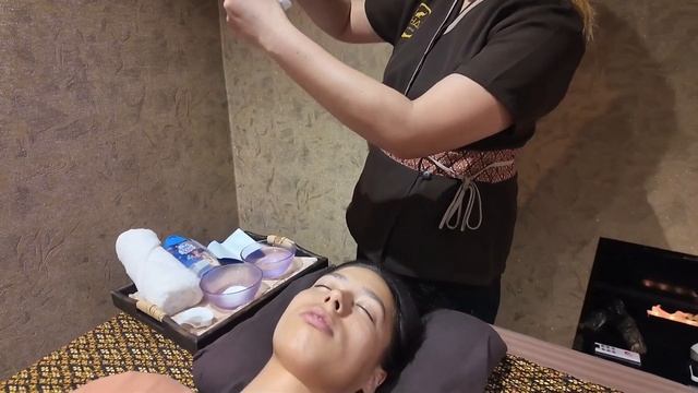 ASMR: Расслабляющий традиционный ТАЙСКИЙ МАССАЖ и масса смотреть онлайн