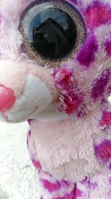 Глаза у тигрёнка из эпоксидной смолы, чорной краски и ? смотреть онлайн