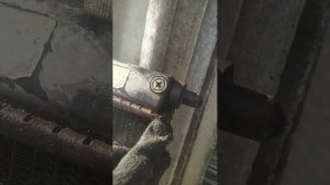 Замена радиатора охлаждения Lada Kalina 1 16кл