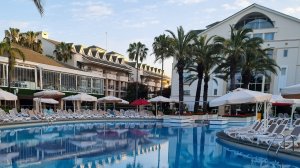 Обзор обеда в Dobedan Exclusive Hotel & Spa  апрель 2025