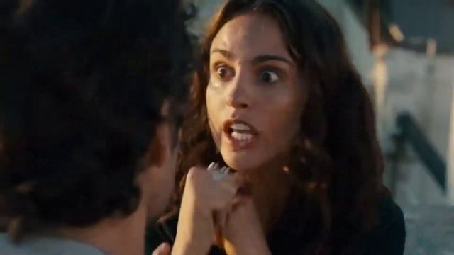 Фрагмент на англ. "Серед білого дня" ("Средь бела дня") смотреть онлайн