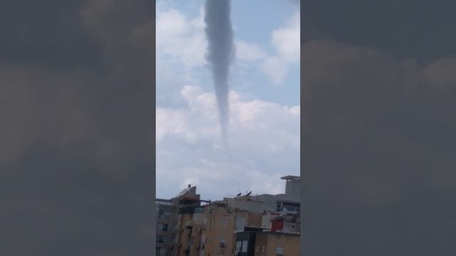 торнадо в Израиле, красиво пливет 😁😁👍👍 смотреть онлайн