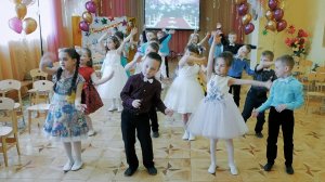 Зажигательный танец Выпускников детского сада, фото и видео в каждый сад