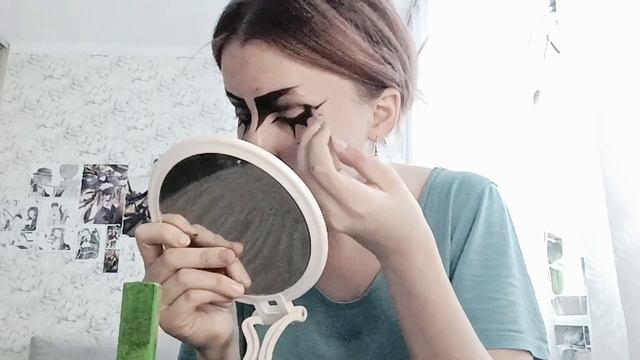 My goth makeup tutorial||Туториал на мой готический макияж 𓋹🦇 смотреть онлайн