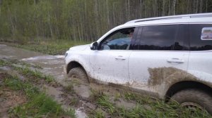 Танк 700, 500 и 300 с Хавал Дарго на бездорожье