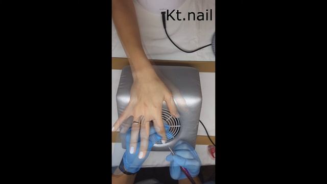 Маникюр с покрытием гель-лак