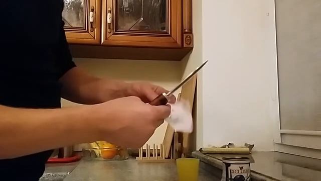 Рез по жести тяной банке ди90