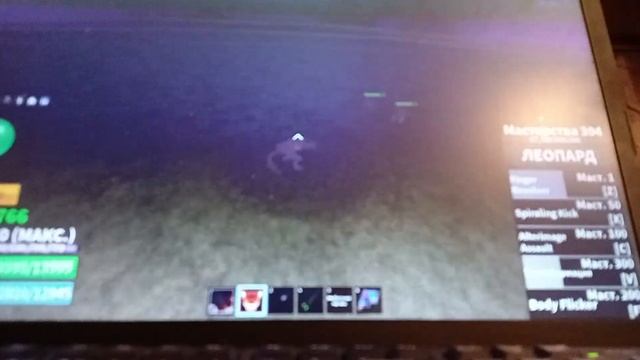 Как получить чёрное колючее пальто