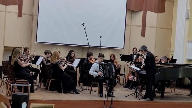 Гаврилов,,, Скорый поезд,,. Валеев роман. Баян. Екатеринбург