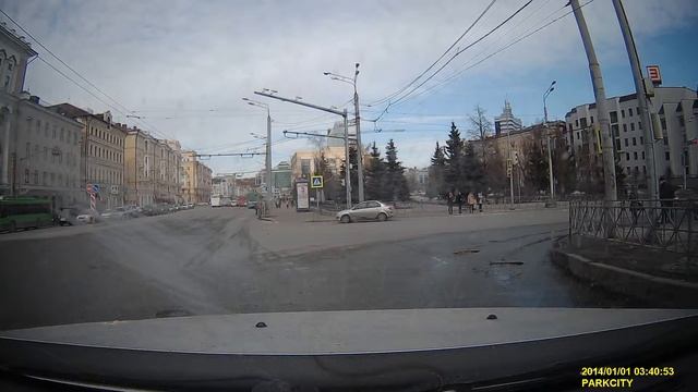 Дневная запись. ParkCity DVR HD 592