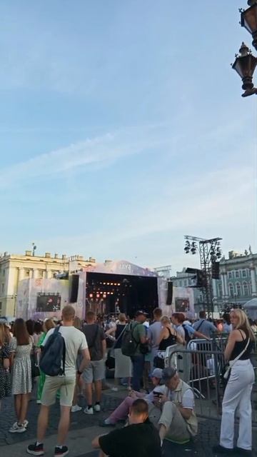 Санкт-Петербург. Дворцовая площадь. Концерт.