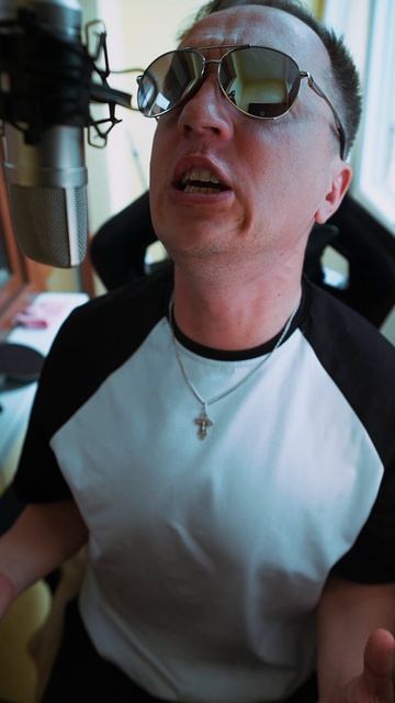 А как звучит TEMPLARS SABATON На русском языке? смотреть онлайн