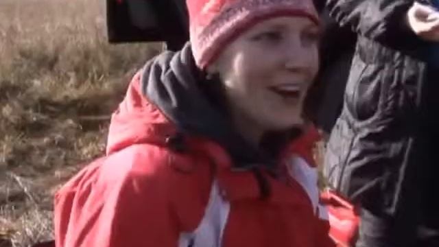 Осторожно блондинки за рулем! СОЛДАТ ДЖЕЙН по уральски смотреть онлайн
