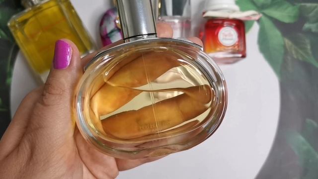 10 парфюмов на жаркое лето смотреть онлайн