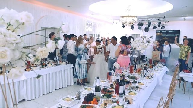 "Свадебный фильм" смотреть онлайн