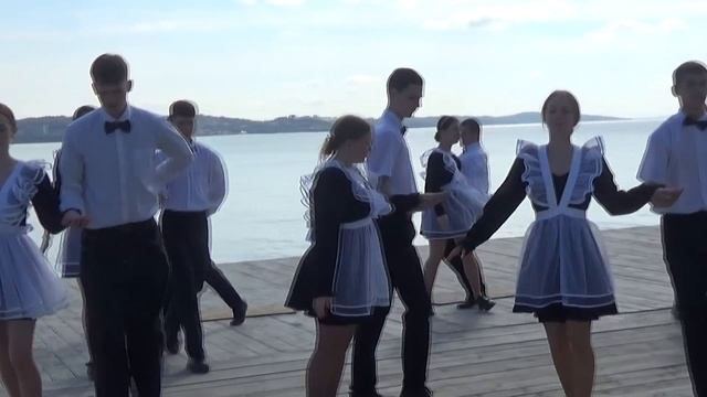 КРЫМСКИЙ Вальс. ЛУЧШИЙ танец Выпускников ( Д.Шостакович "Русский Вальс" ) смотреть онлайн