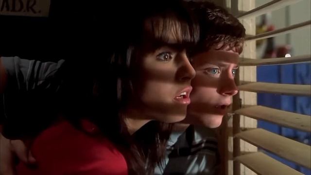 Факультет (1998) The Faculty Highlights | Вам не страшно? Шас будет! смотреть онлайн