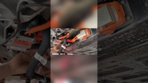 Снятие высоковольтной батареи CHEVROLET BOLT