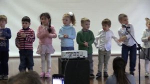 "Пирожок, пирожок испекли мы сами" Детская песенка.