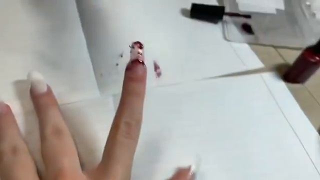 Первое наращивание на типсы(старое видео) смотреть онлайн