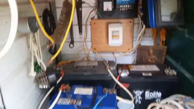 Маленькая авария смотреть онлайн