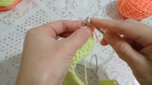 СЛЕДКИ С АЖУРНЫМ УЗОРОМ СПИЦАМИ