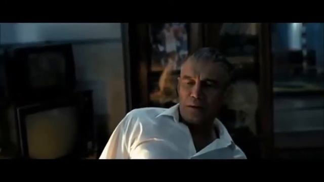 Газаров -  красавчик! с ножом