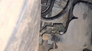 Замена топливного фильтра Рено Сандеро 1.5dci, K9K, 2012 года