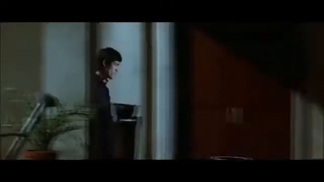 Брюс Ли - Кулак Ярости смотреть онлайн