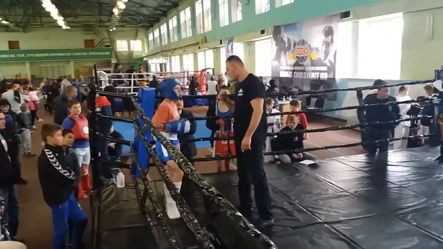 Чемпіонат України з комбат самозахисту ICO 29.09-01.10.2017 р. 35кг Іксанов Вадим К-1 лайт смотреть онлайн