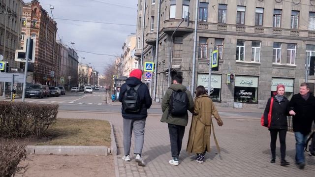 ОБМЕНЯЛ СКРЕПКУ НА МАШИНУ! Часть 1. смотреть онлайн