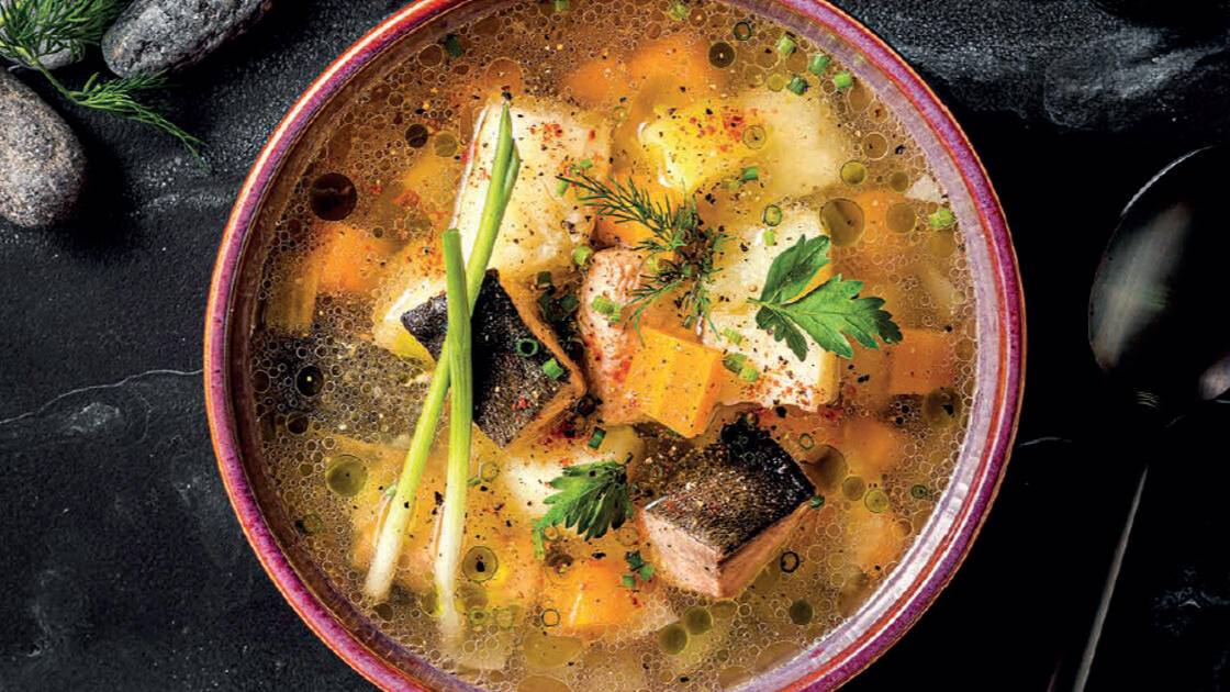 Уха домашняя классическая из зеркального карпа. Уха рецепт. Как приготовить уху домашнюю? смотреть онлайн