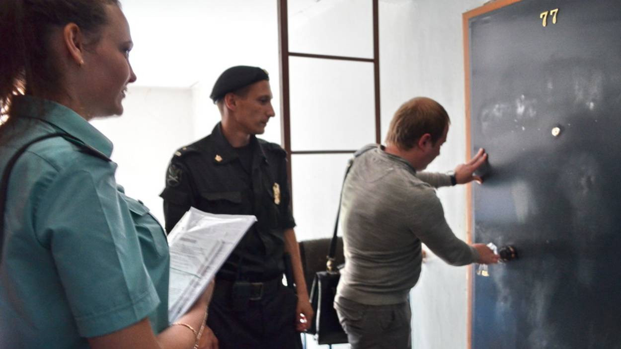 Такая квартира может пройти любые проверки, но ее все равно заберут в доход государства смотреть онлайн