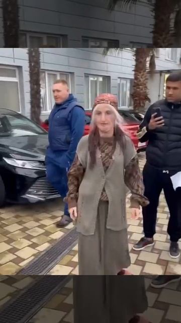 Бабушка Кахи #кахаисерго #непосредственнокаха #серго #каха #женитьба #бабушкакахи смотреть онлайн