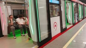 Обыденность на БКЛ. Прибытие/отправление Москвы 2024 №17 на станции Каховская