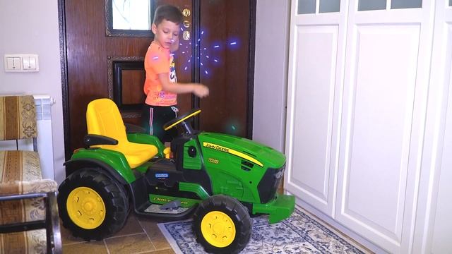 Артём и Волшебная история про НЕВИДИМЫЕ МАШИНКИ смотреть онлайн