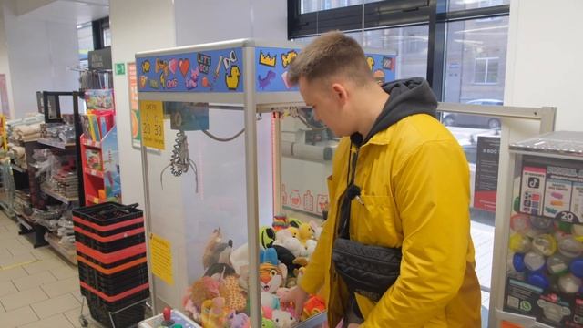 Бизнес с нуля: заработок на автомате с игрушками. смотреть онлайн