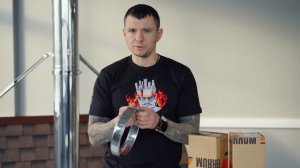 Монтируем разнополочный хомут на дымоход