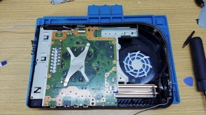 PS5 Шумит\ Греется PS5\ Чистка и обслуживание PS5\ Замена те