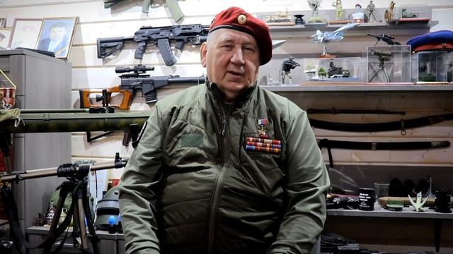 Про фильм Командир смотреть онлайн