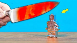 Лего человечек из галлия не выдержал такого издевательства!