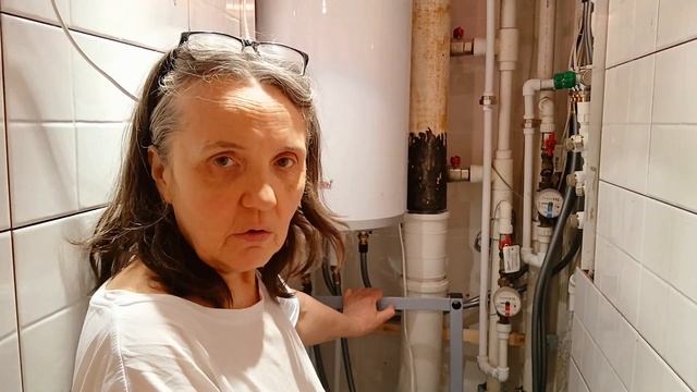 Чем инсталляция лучше обычного унитаза? Вешаю сама во?