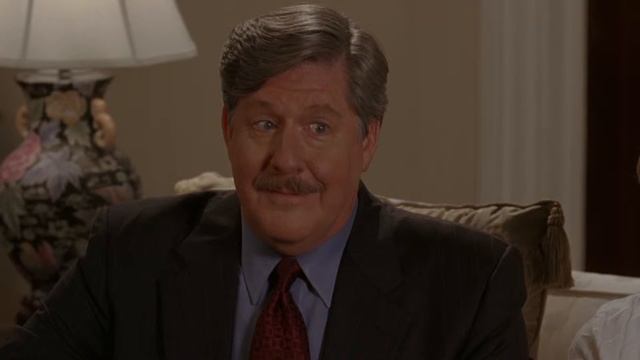 Странные родственники смотреть онлайн