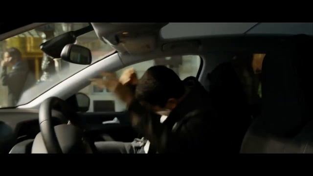 Ты достал пакеты? Отрывок из фильма Люси