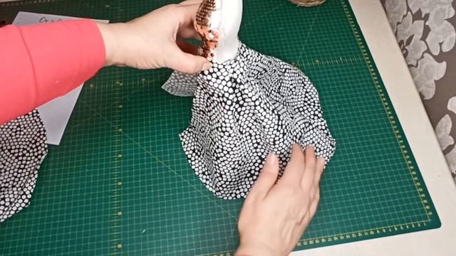 Как смоделировать своими руками длинную юбку со шлейфом для свадебного платья. МК. смотреть онлайн