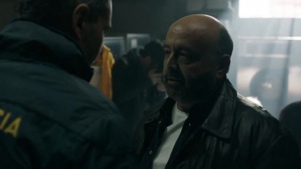 Vis a vis / Визави [1 сезон - 1 серия] (озв. ViruseProject) 720p