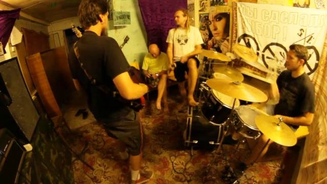 faceOFF - Выйди на улицу(Contra La Contra cover)(Репетиция) смотреть онлайн