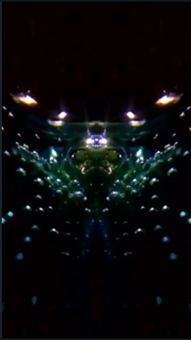 Реакция замещения серебра медью из нитрата серебра с образованием серебрянных дендритов смотреть онлайн