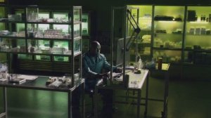 Мама не закон. Я - закон. (Судья Дредд, 2012)