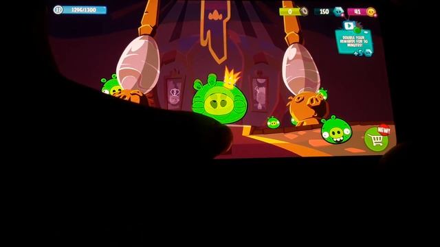 Играю в игру Bad piggies. смотреть онлайн